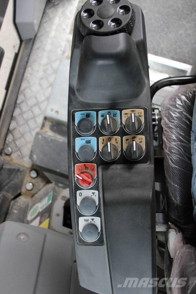 Ammann ARP 95 T4F Cilindri compactori dubli