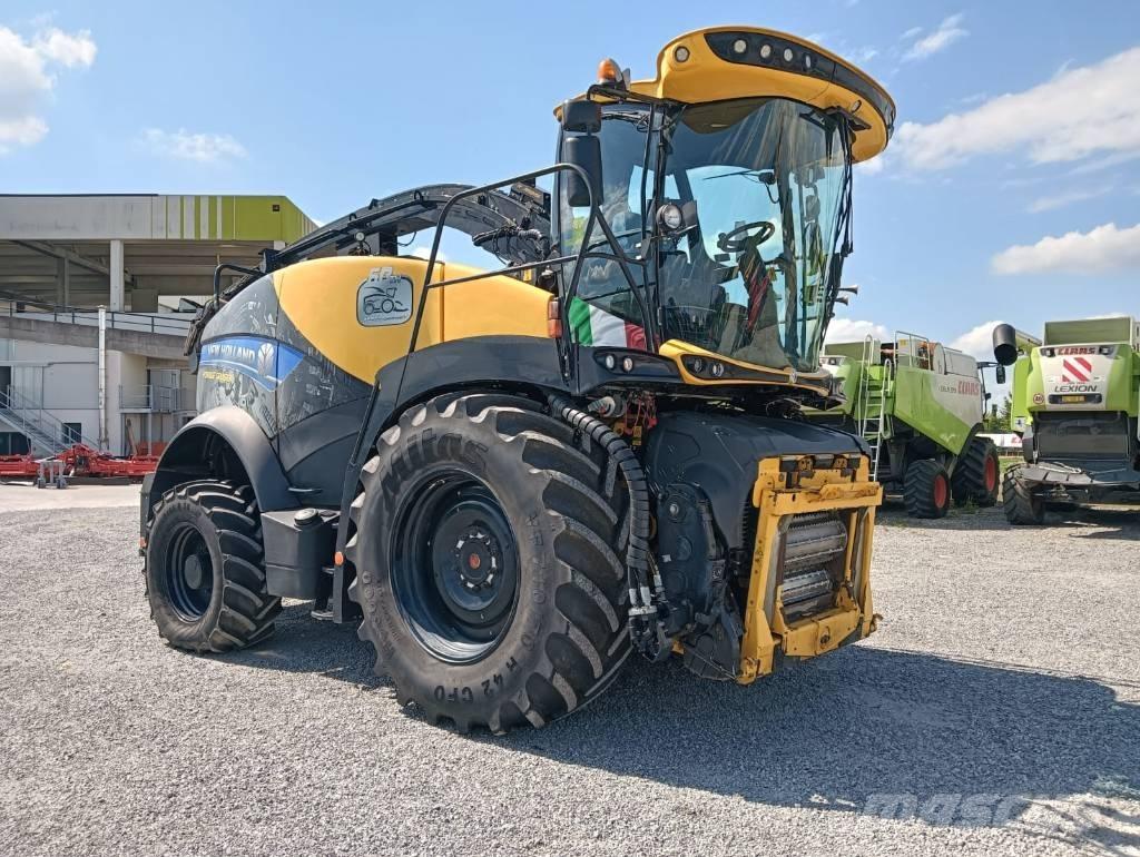 New Holland FR 650 Forajere cu autopropulsare