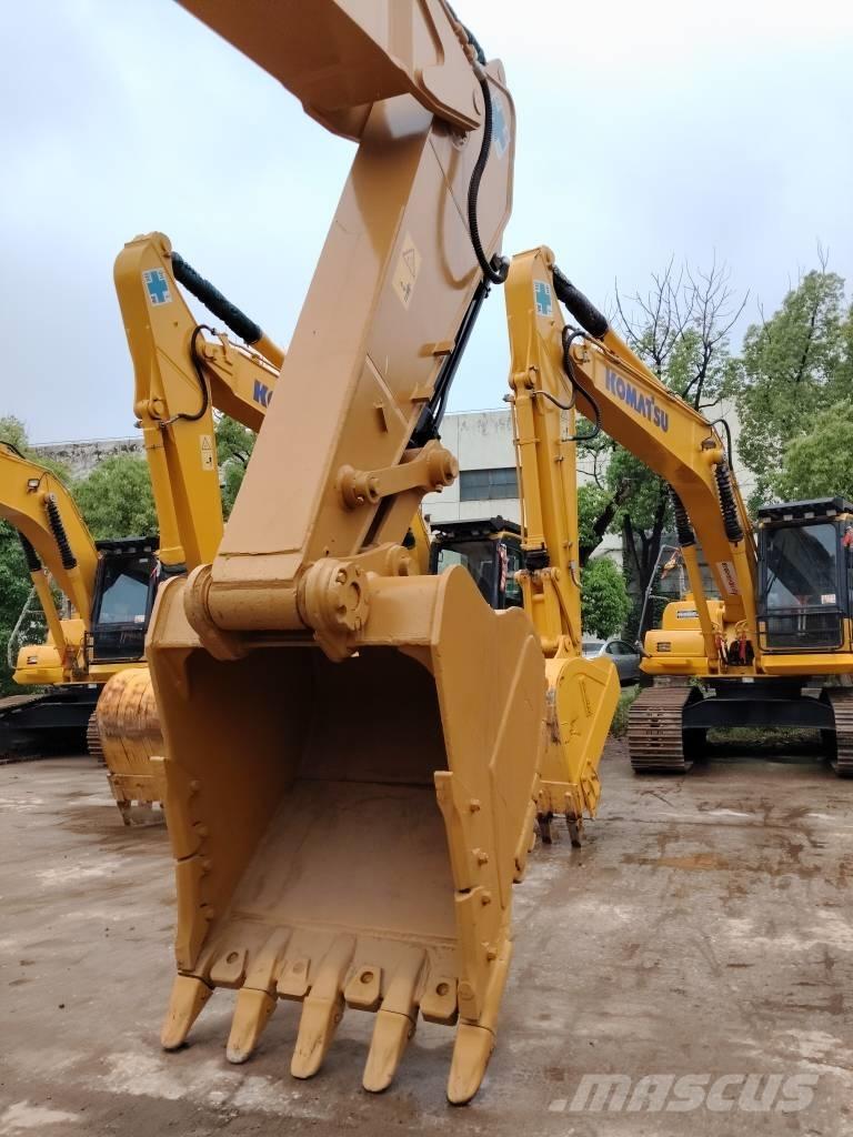 CAT 330 D Excavatoare pe șenile
