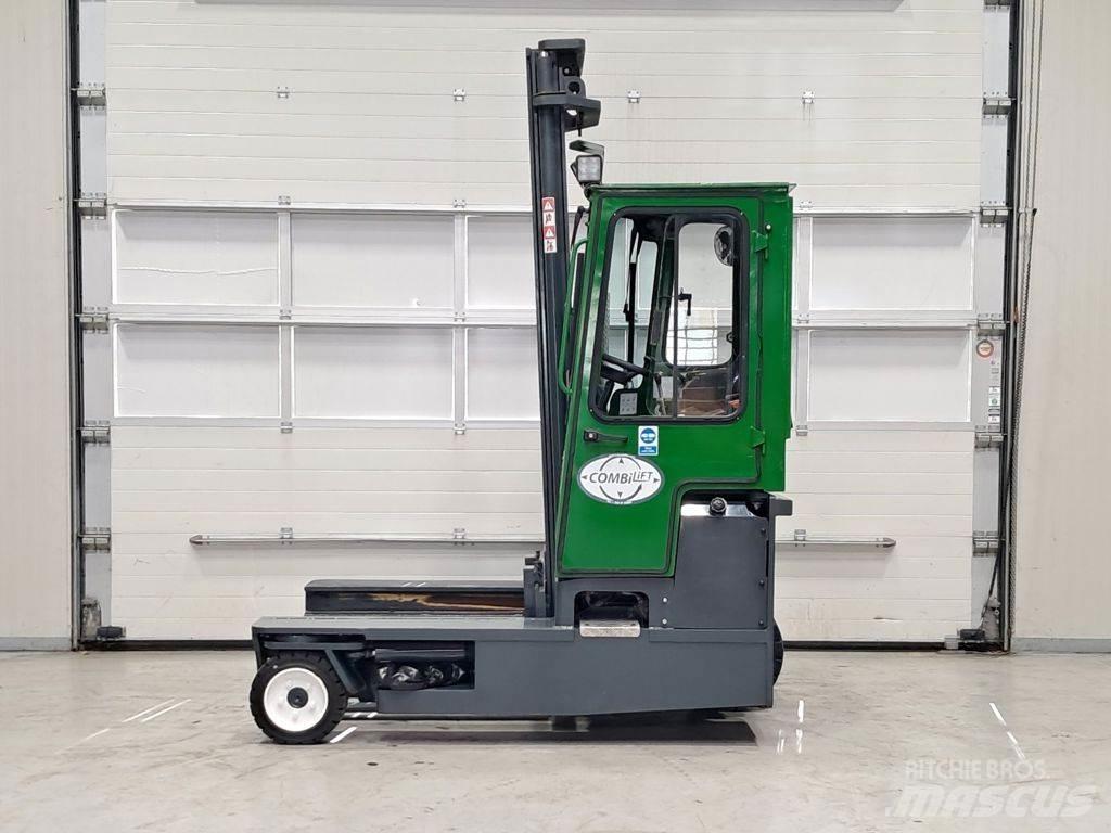 Combilift C3000 Încarcator lateral