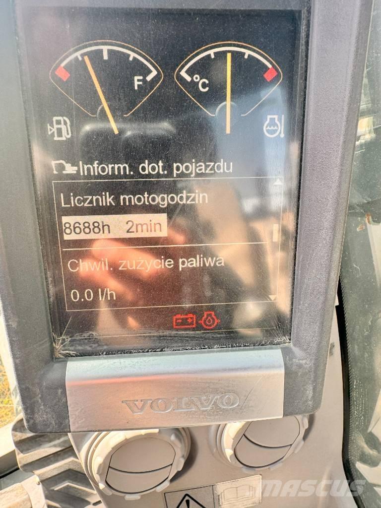 Volvo ECR 235 C L Excavatoare pe șenile
