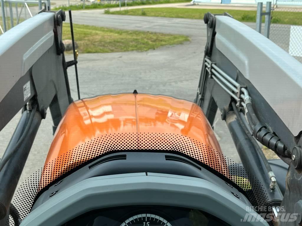 Valtra T174 Tractoare