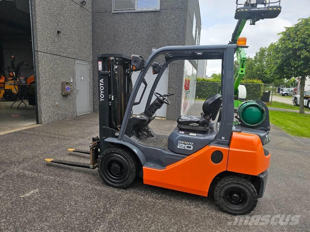 Toyota 02-8 FG F 20 Stivuitor GPL
