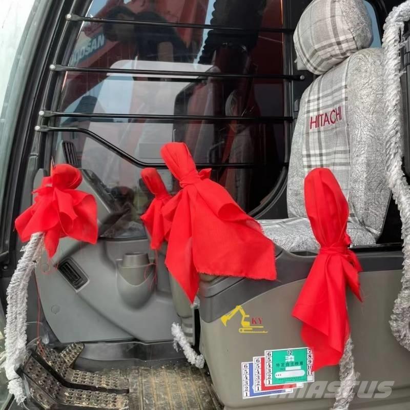 Hitachi 120 Excavatoare pe șenile
