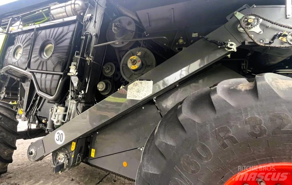 CLAAS Lexion 6800 Combine de secerat
