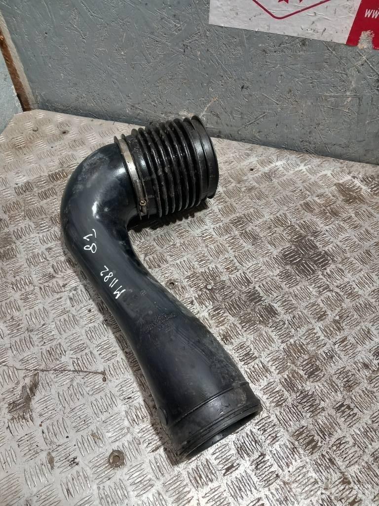MAN TGX  81082010490 Cabine si interior