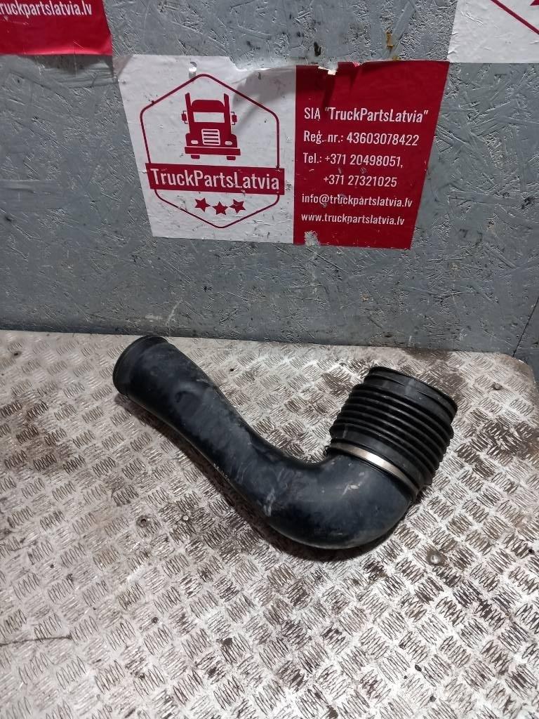 MAN TGX  81082010490 Cabine si interior