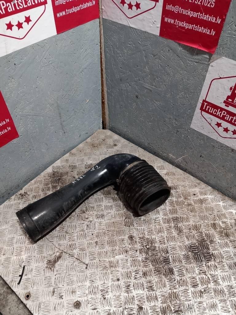 MAN TGX  81082010490 Cabine si interior