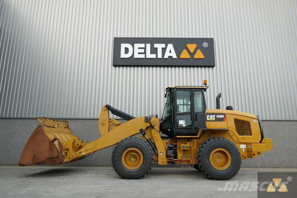 CAT 930M Incarcator pe pneuri