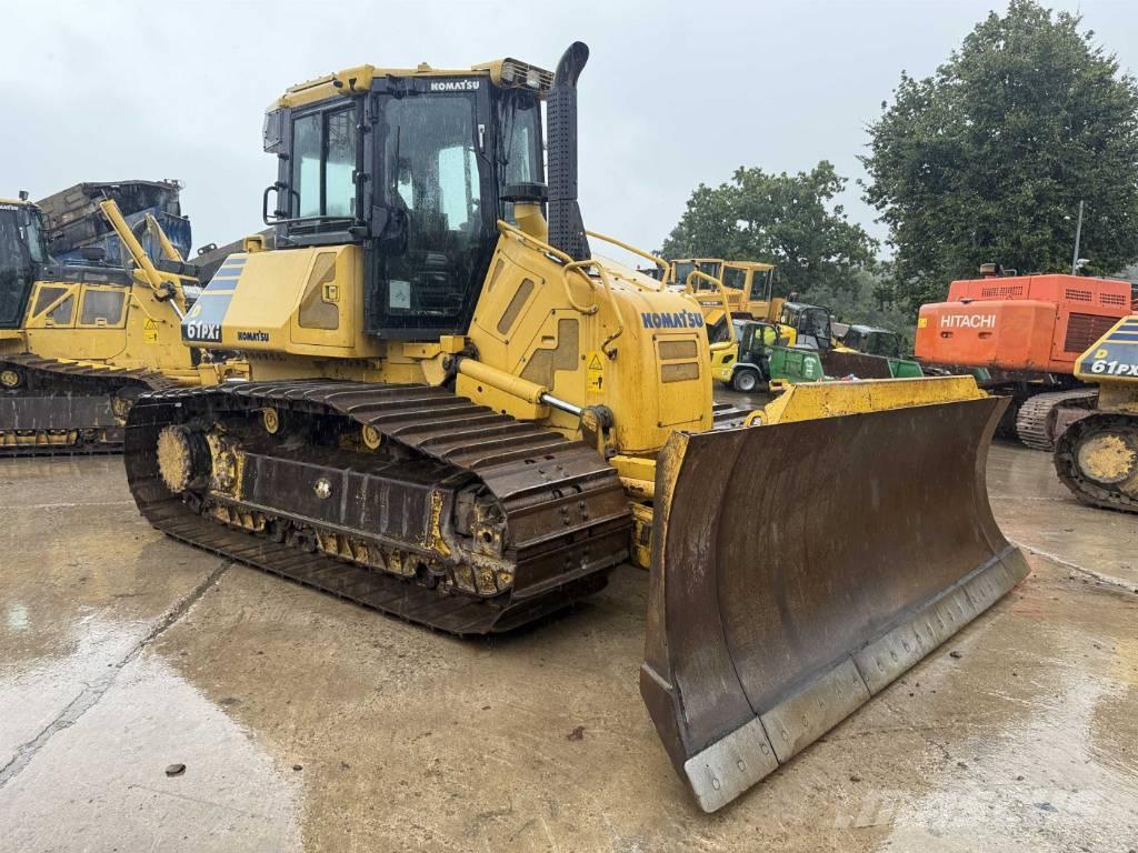 Komatsu D 61 PXI-23 Buldozere pe senile