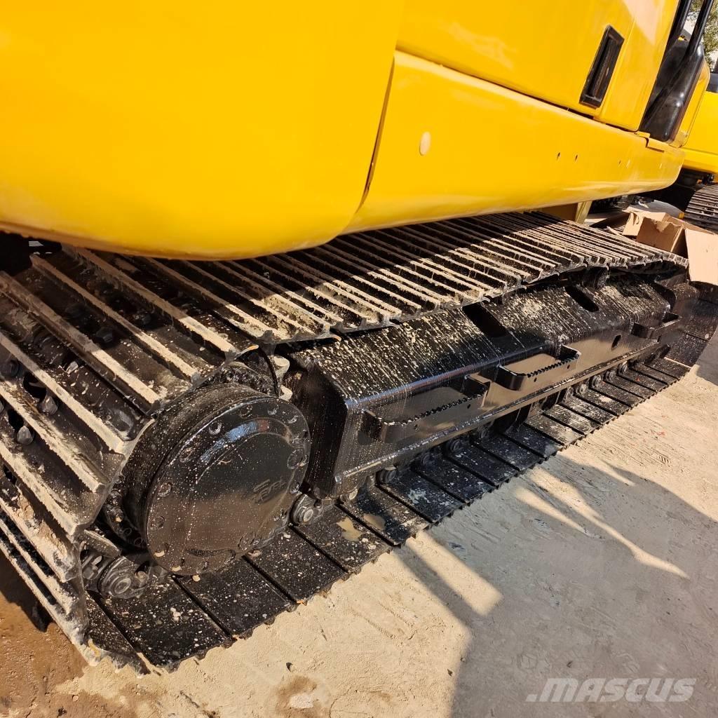 CAT 320 GC Excavatoare pe șenile
