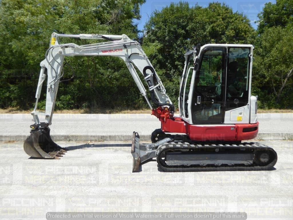 Takeuchi TB257FR Mini excavatoare < 7t
