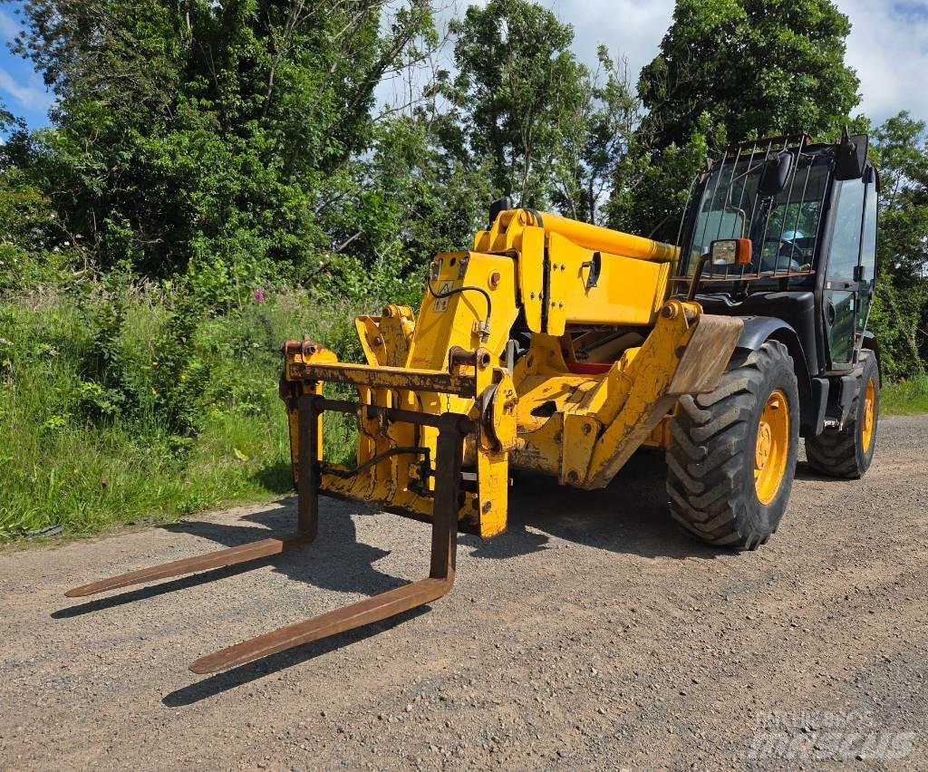 JCB 535-140 Stivuitoare telescopice