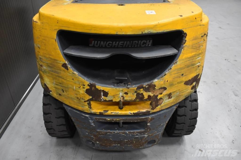 Jungheinrich DFG 550 Stivuitor diesel