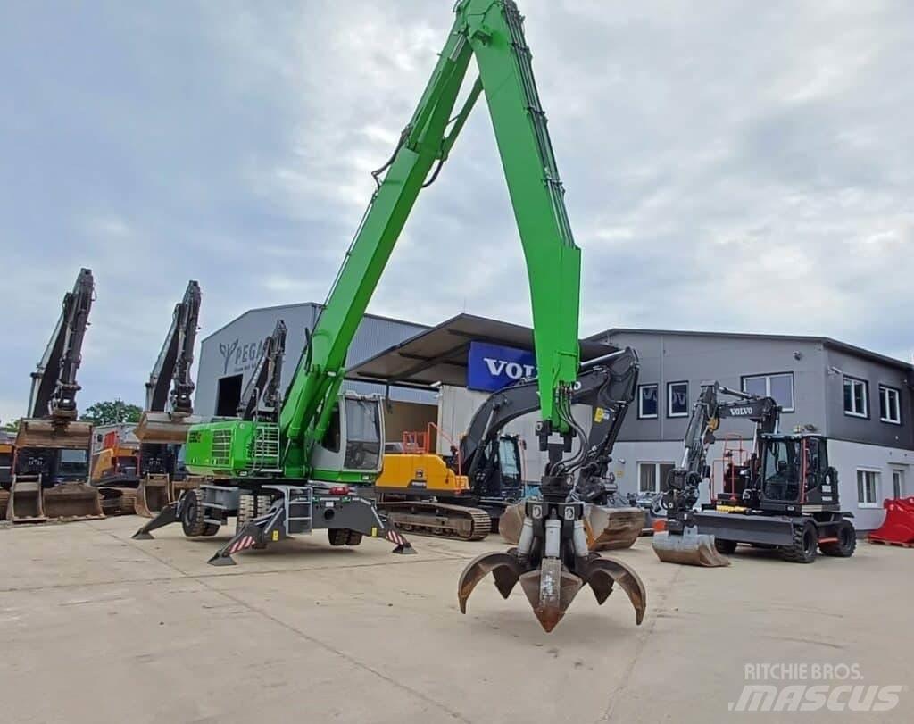 Sennebogen 830E Paleta de manipulare