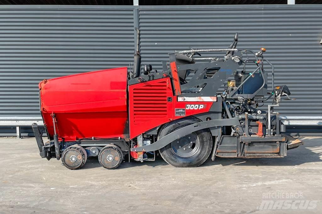 Bomag BF 300 P Pavatoare asfalt