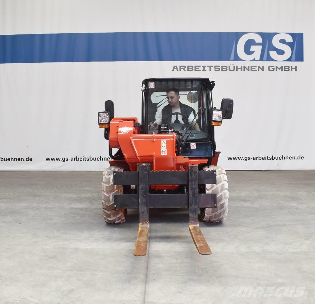 JCB 520-40 4WS Stivuitoare telescopice