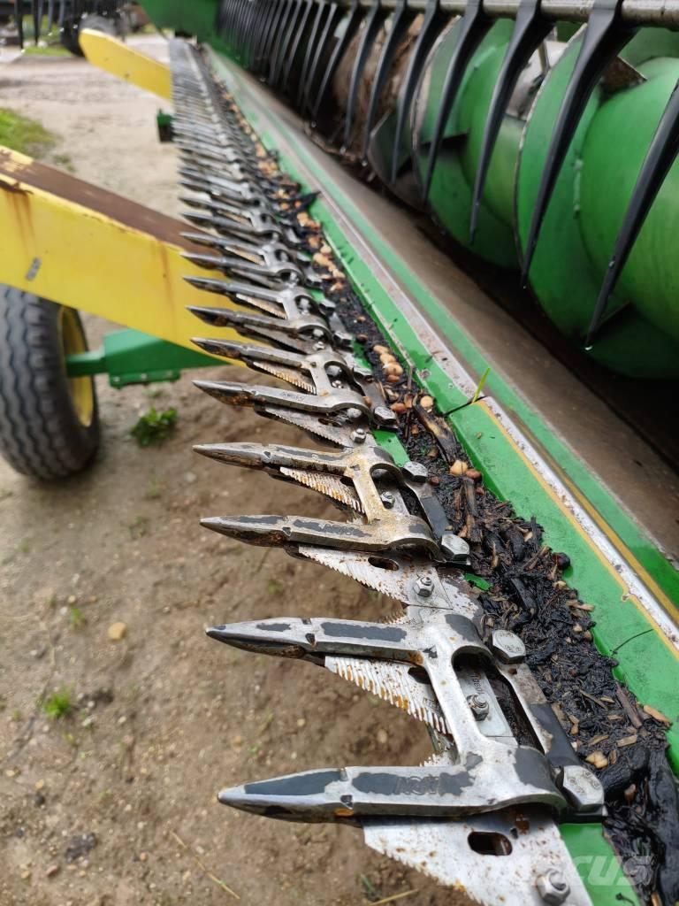 John Deere W 440 Combine de secerat