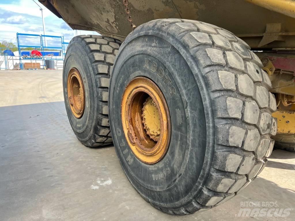 CAT 740 Transportoare articulate