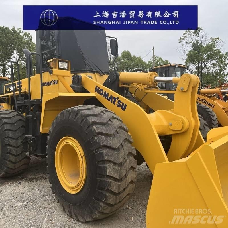Komatsu WA 380 Incarcator pe pneuri