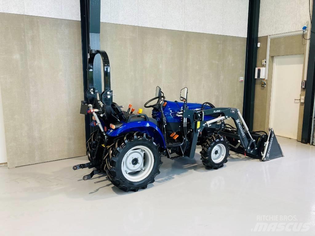 Farmtrac 26 H 4WD Tractoare