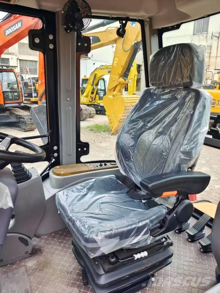 CAT 420 F Buldoexcavatoare