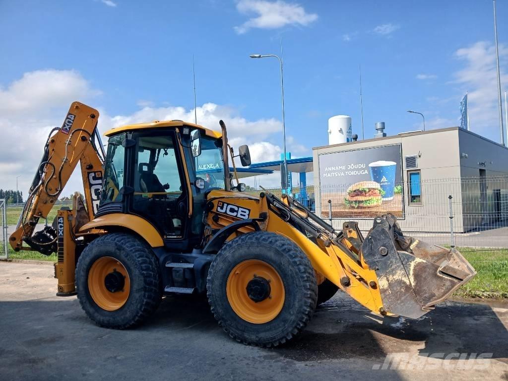 JCB 4 CX Pro Buldoexcavatoare