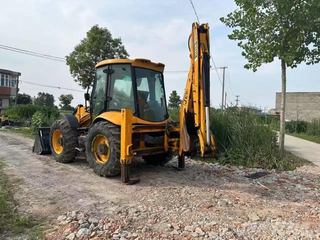 JCB 4 CX Buldoexcavatoare