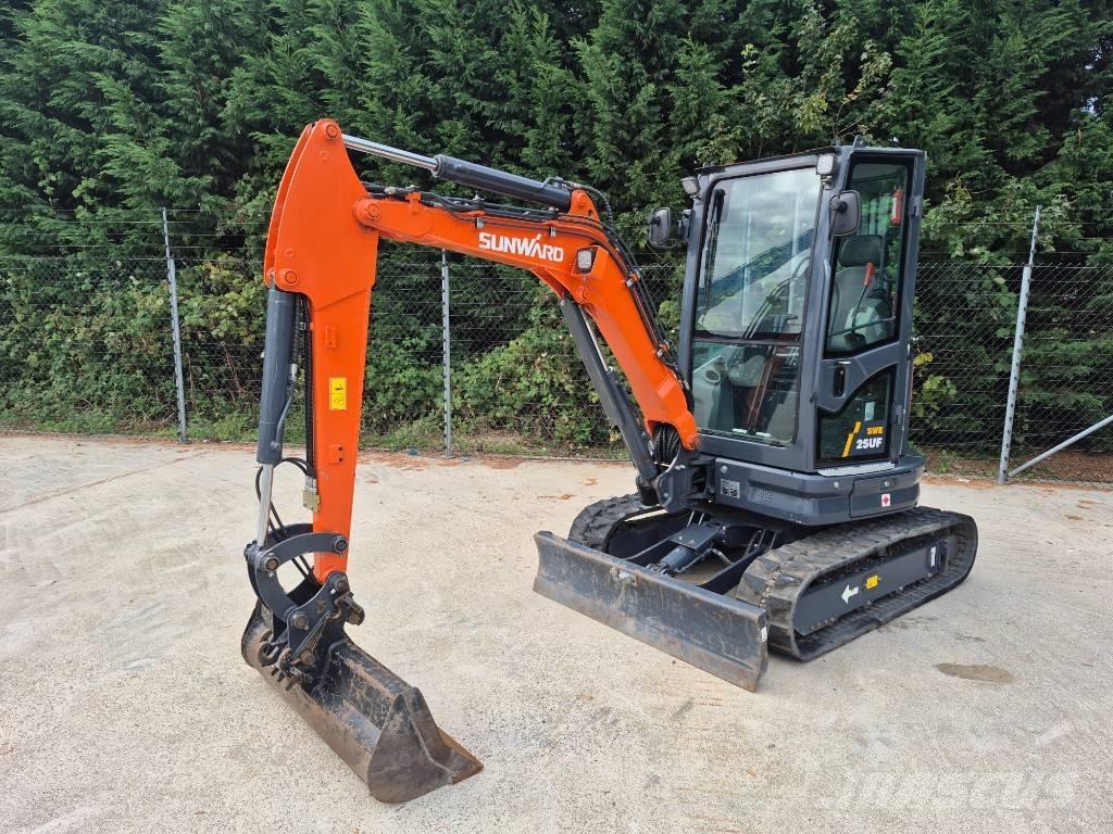Sunward SWE 25 UF Mini excavatoare < 7t