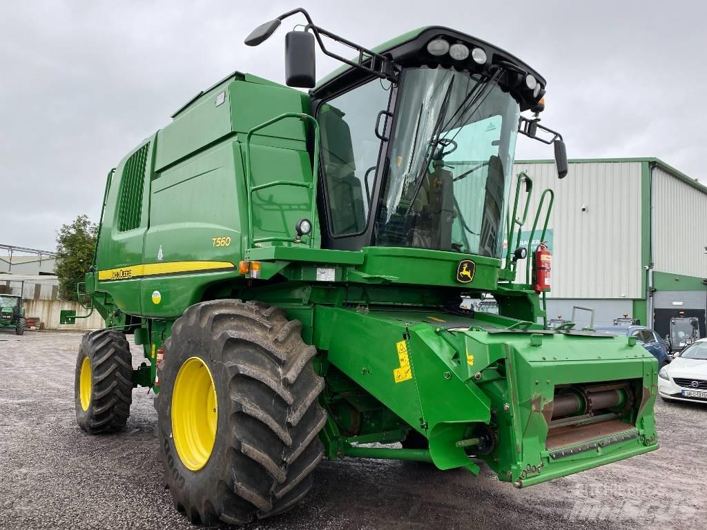 John Deere T 560 Combine de secerat