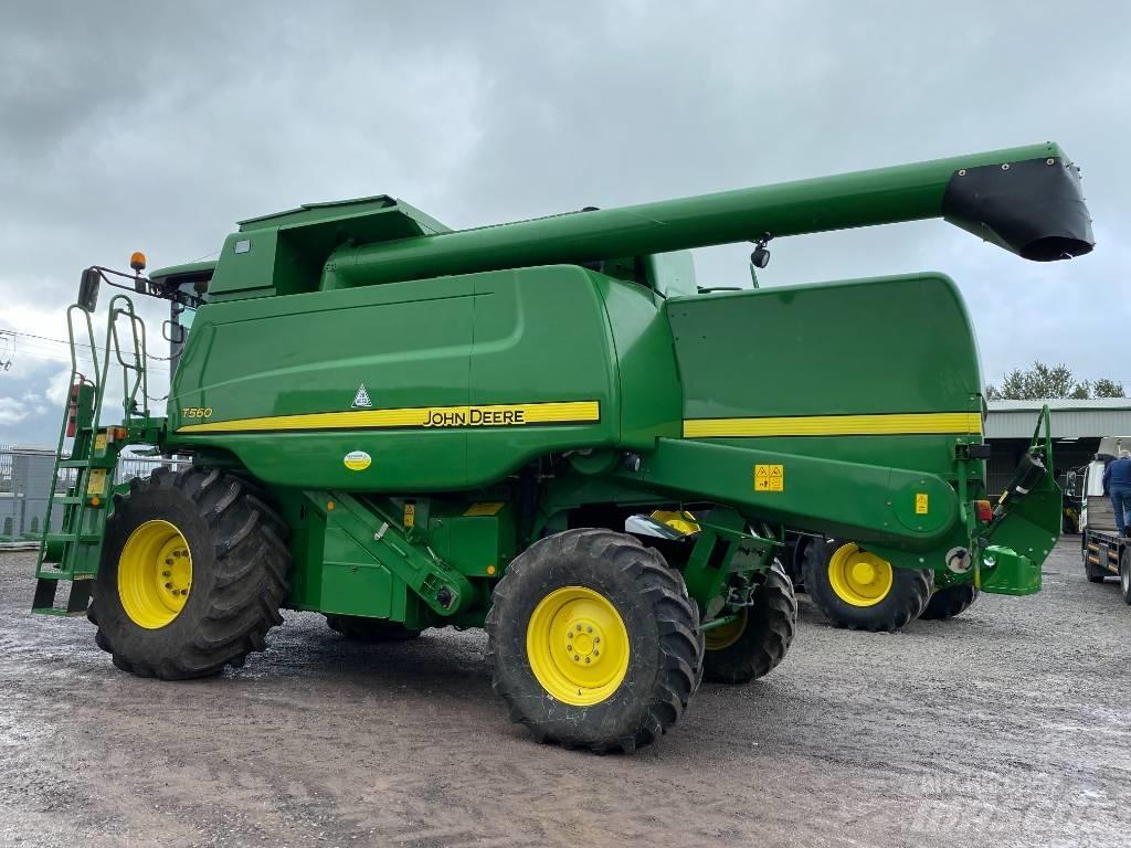 John Deere T 560 Combine de secerat