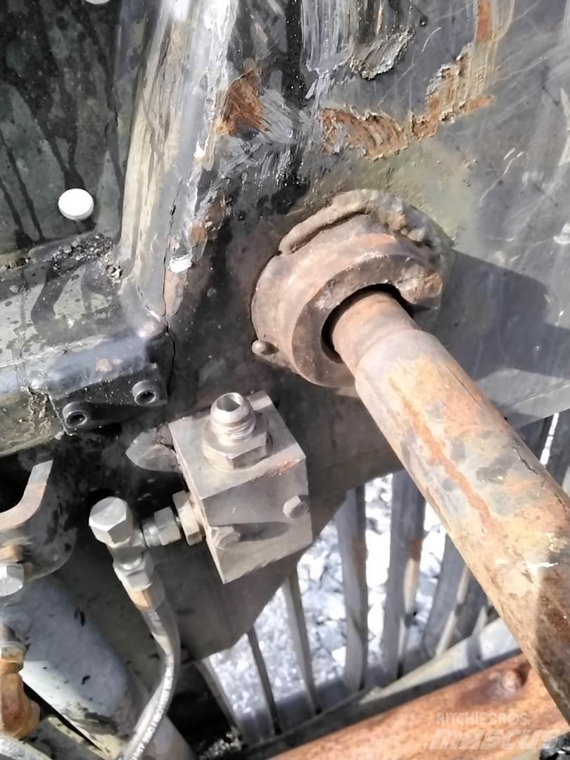 Valmet 860.4 Alte componente