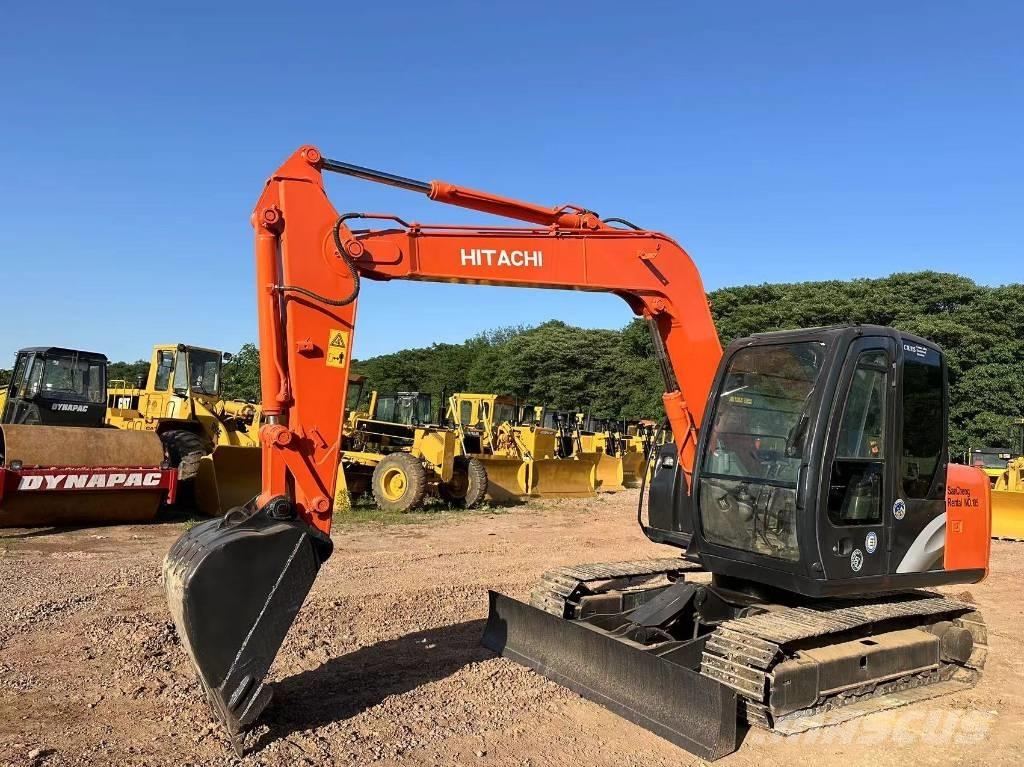 Hitachi ZX70 Excavatoare 7t - 12t