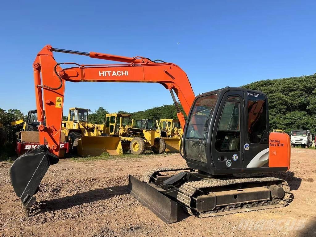 Hitachi ZX70 Excavatoare 7t - 12t