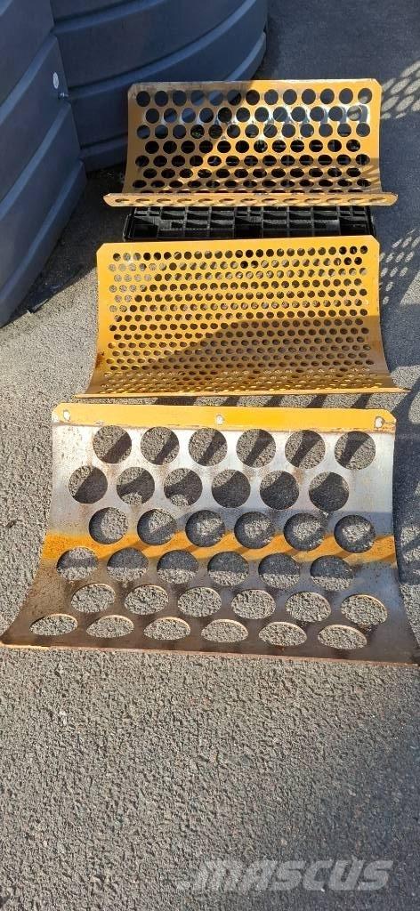 Haybuster H-835 Debalotare, taiere, impachetare