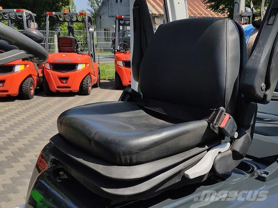 Nissan U1D2A25LH Stivuitor GPL