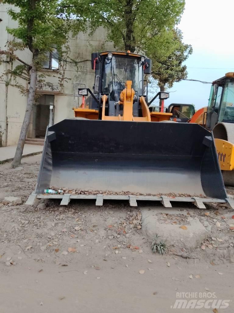 LiuGong 856H Incarcator pe pneuri