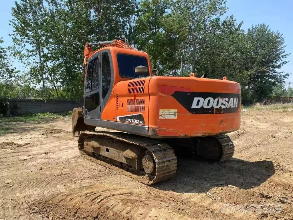Doosan DX 130-9C Excavatoare pe șenile
