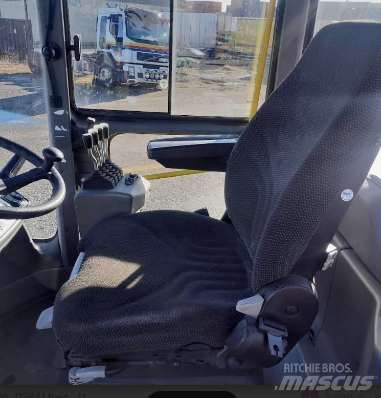 Kalmar DCF80-6 Stivuitor diesel