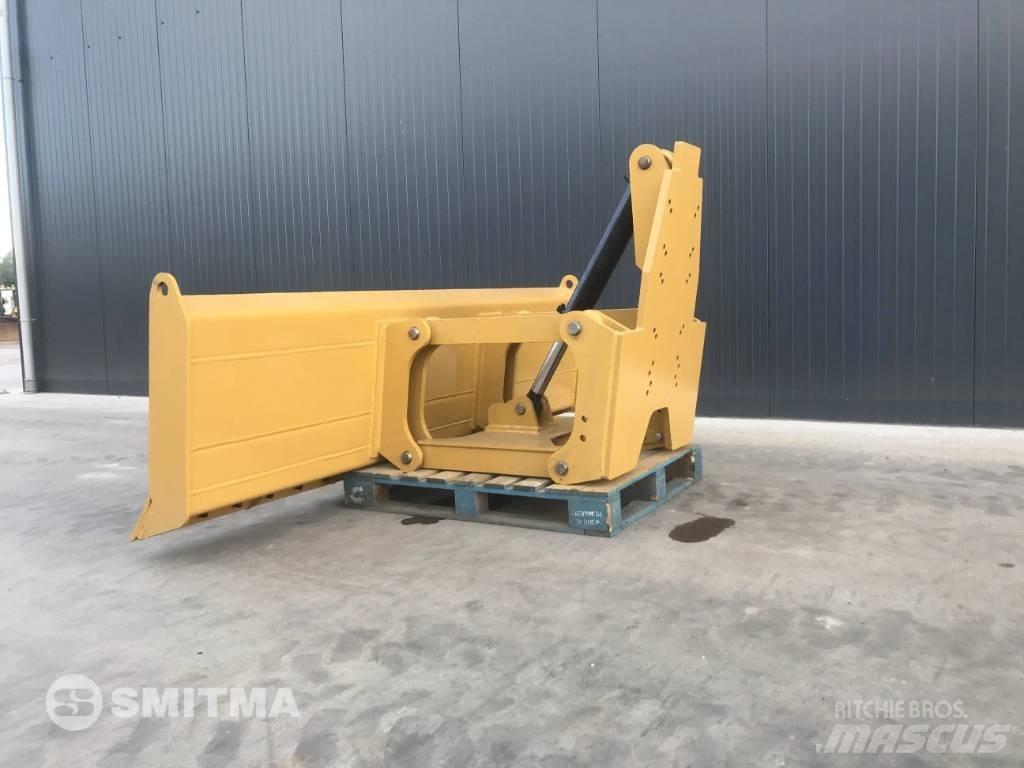 CAT 140G Lame