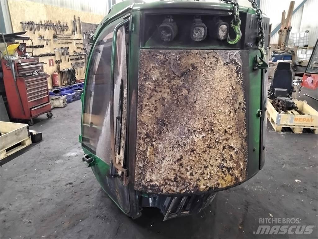 John Deere 1470G Cabine si interior