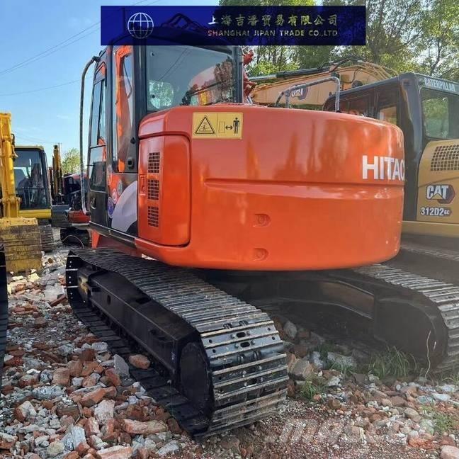 Hitachi ZX 135 Excavatoare pe șenile
