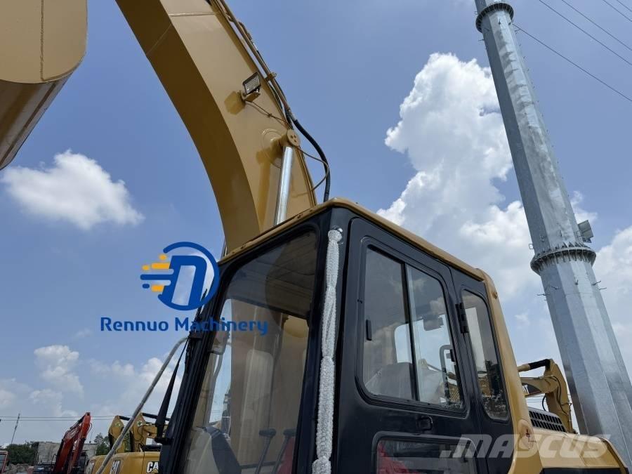 CAT 320 B L Excavatoare pe șenile
