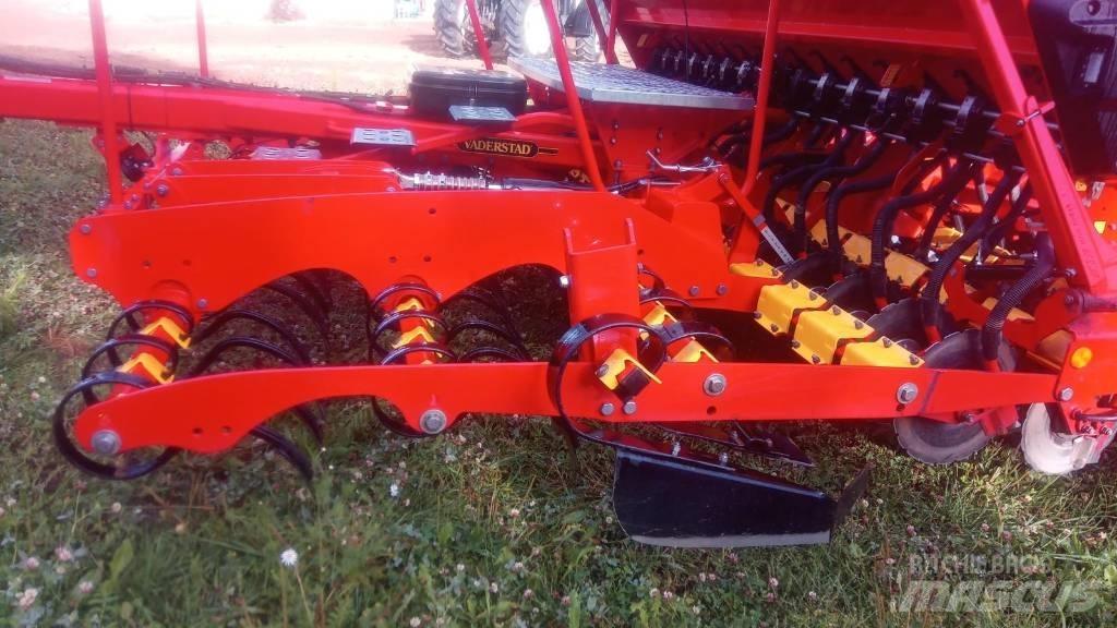 Väderstad Rapid400C Perforatoare