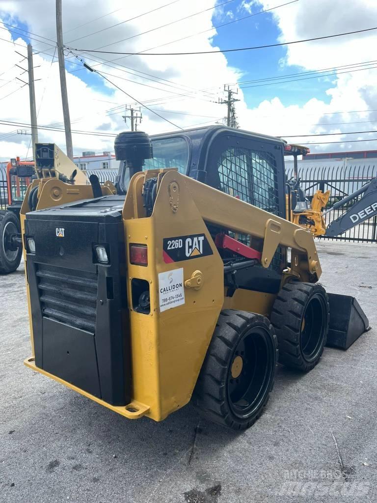 CAT 226 D Mini incarcator