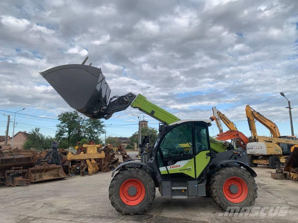 CLAAS Scorpion 732 Manipulatoare agricole