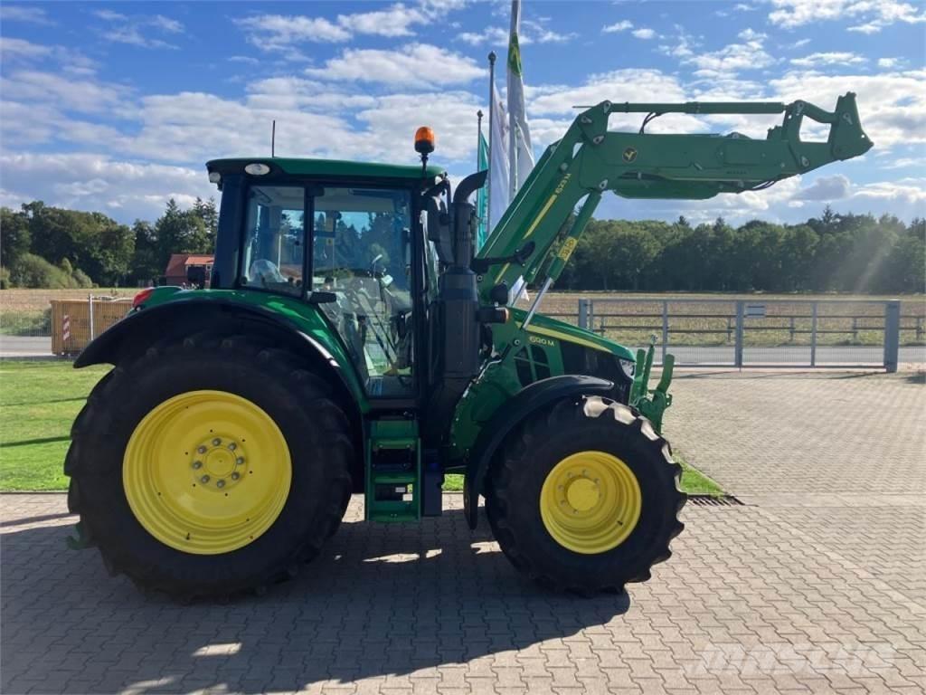 John Deere 6120M Tractoare