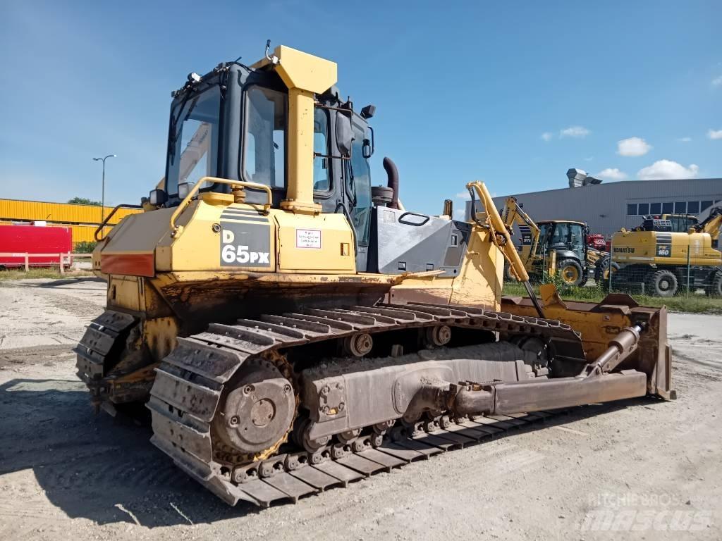 Komatsu D 65 PX-15 Buldozere pe senile