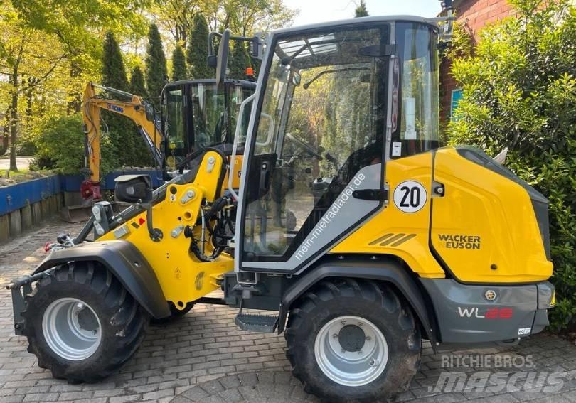 Wacker Neuson WL 28 Incarcator pe pneuri