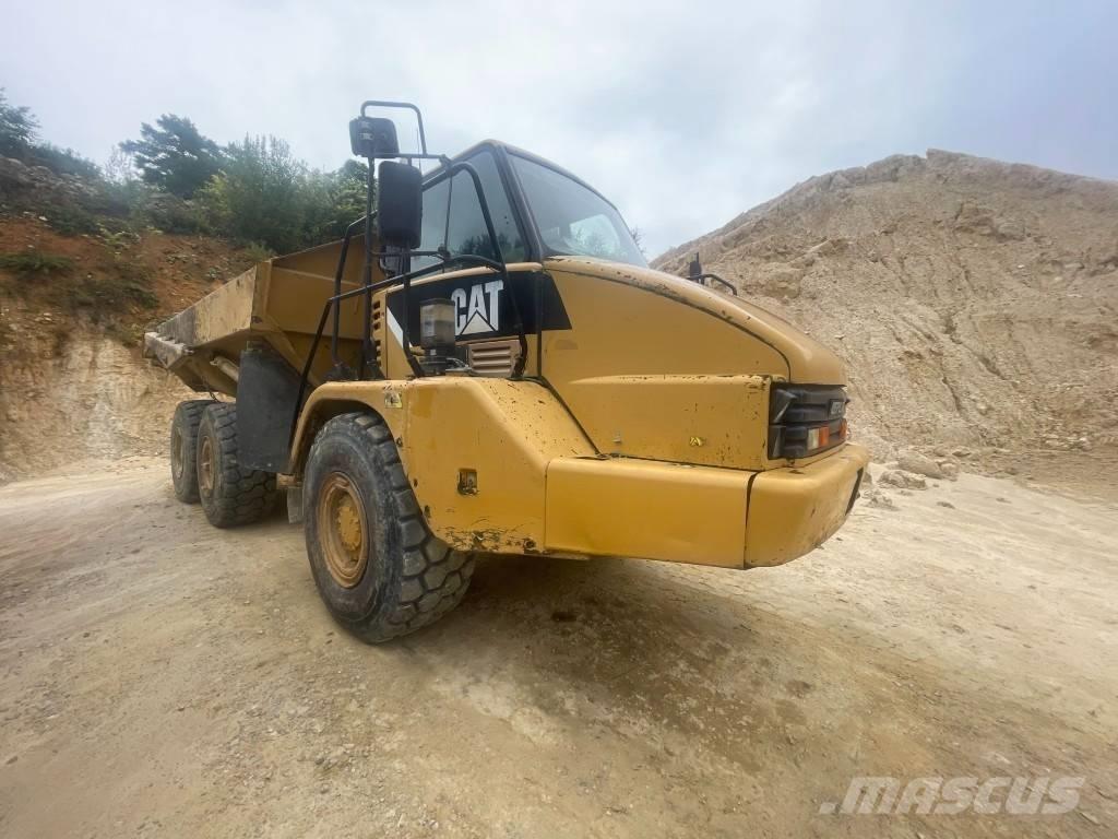 CAT 730 Transportoare articulate